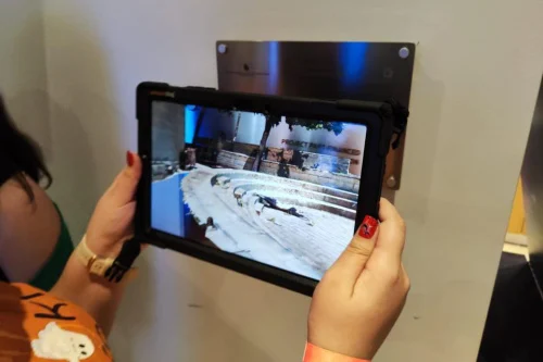 Augmented Reality Tech Shows Children How Crime Scene Investigation Works